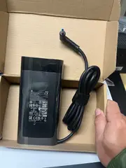 New Genuine HP 200W 19.5xx10.3A L73385-001 4.5x3.0mm Bluetip Omen Zbook Laptop Charger