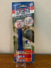 Yankee Stadium Pez Dispenser Yankees Baseball Pez Dispensers w/Feet MLB Pez NIB