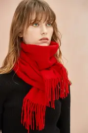 MerinoSnug Merino Wool Scarf Australia – Solid Woven, 90% Merino, 10 % Alpaca, Raving Red