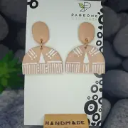 BOHO ARCH SCANDINAVIAN DESIGN BEIGE TRIBE WHITE DANGLE GOLD EARRING POLYMER CLAY