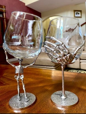 2 HALLOWEEN Gothic Metal Skeleton Stemmed Wine Glasses Barware Goblets