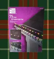 Home Accents Holiday 75-Pack All Purpose Light Clips Shingles or Gutters. New