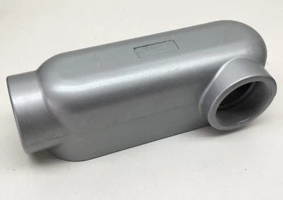 Dottie LR-200 Aluminum 2" Threaded Conduit Outlet Body Type LR Two-Inch