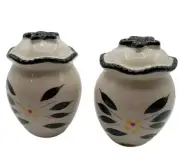 NEW TEMPTATIONS OLD WORLD SALT AND PEPPER TRIM COLOR BLACK