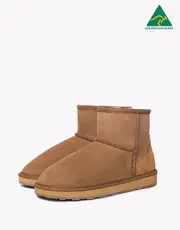 URBAN UGG® Classic Mini II