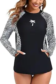 [Halcurt] Women Swim Shirt with Built in Bra Rash Guard with Pockets Thumb Hole Swimsuit Top