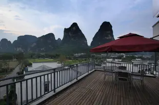 水悅龍灣酒店陽朔遇龍河十里畫廊景區店Yangshuo Spring Hill Hotel