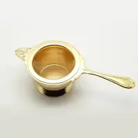 在飛比找Yahoo!奇摩拍賣優惠-Elfin日本高桑金屬茶濾鍍金手持濾茶器英式下午茶具茶漏帶底