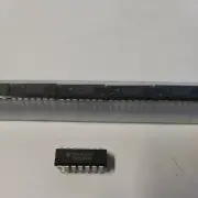 25x SN74LS03N QUAD 2-INPUT NAND GATE 74LS03 IC (25 pieces)