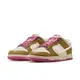 【NIKE】W NIKE DUNK LOW SE 女鞋 休閒鞋 卡其粉-FD8683700