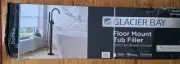 Glacier Bay Dorind Floor Mounted Tub Faucet Kit Matte Black 1-Handle 1.8,GPM,New