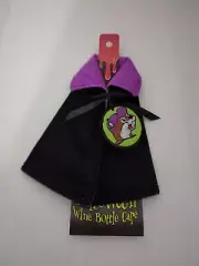 Buc-ee's Fall 2023 Halloween Wine Bottle Cape (Vampire)