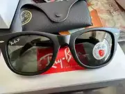 Unisex Ray-Ban Original Wayfarer Polarized Green Sunglasses RB2140 901/58 54-18