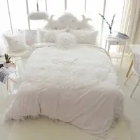 在飛比找蝦皮購物優惠-台灣賣家 台灣出貨 一生一世 白色 蕾絲花朵 蕾絲床裙 床罩