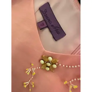 專櫃精品服飾 設計師精品 六藝Donna Hsu 漂亮鑽飾粉色洋裝 7號