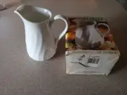 Vintage New Classic Corelle 1-QT Pitcher #610908 NOS