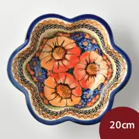 在飛比找momo購物網優惠-【波蘭陶】Cerraf 花型深盤 造型盤 陶瓷盤 菜盤 水果