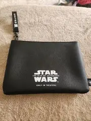 United Airlines Star Wars The Rise of Skywalker Zippered Pouch