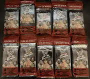 2014 Topps Chrome WWE Value Pack (Exclusive 4 Card Atomic Refractor Pack)