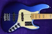 Fender American Ultra Jazz, Cobra Blue / Maple