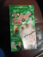 A Christmas Story 1983 VHS 1999 NEW SEALED Cult Classic Comedy!