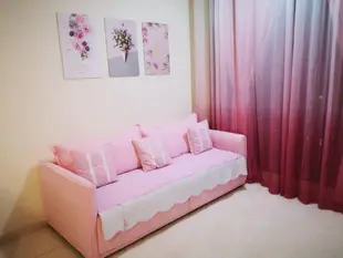 斯庫代的2臥室公寓 - 716平方公尺/2間專用衛浴Nice home with pink colour hello kitty