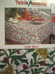 NOS CHRISTMAS TABLE TRENDS HOLLY BERRY TABLECLOTH 52x52" SQUARE COTTON BLEND