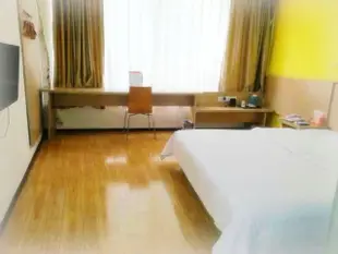 7天連鎖酒店(貴陽行政中心店)7 Days Inn (Guiyang Huaxi District Administrative Center)