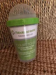 Fabulous Home Yogurt To Go Cup With Removable Ice Pack