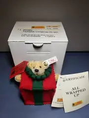 Steiff 2000 Germany "All Wrapped Up" Little Bear In Red Present NIB w/Tags & Box