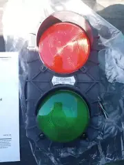 (1) APS Resource APS & GO Safety Dock Lever Light Red Green LED 115V