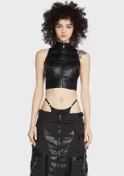 [Namilia] Piercing Crop Top