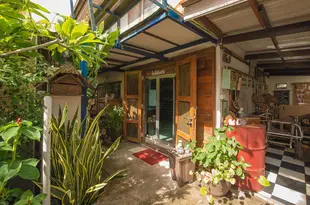 南所伊旅館Sud Soi Guest House