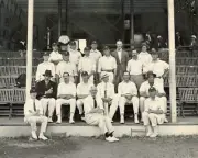 Percy Holmes And Others Of Mcc England Cricket Team In 1926 Cricket OLD PHOTO