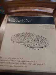 New Pampered Chef Microwave Chip Maker Set of 2 For Potato Chips Bx1