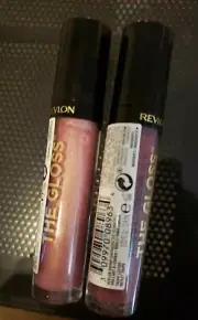 Revlon Super Lustrous THE GLOSS Lip Gloss Makeup lot of 2 .lean in .taupe luster