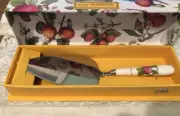 Portmeirion Pomona Cake Slicer Server 10" NEW in Box Fruit Design