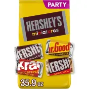 HERSHEY'S Miniatures Assorted Chocolate, Halloween Candy Party Pack, 35.9 Oz