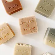 🐻[現貨🥺絕美天然手工皂💕] THE RAW / BY JESS 紐西蘭 150g植物精油天然手工皂 藝術香皂 洗臉皂