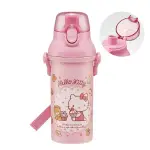 小禮堂 HELLO KITTY 兒童彈蓋直飲水壺 480ML AG+ (粉杯子蛋糕款) 4973307-608230