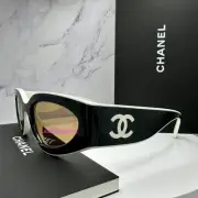 New CHANEL Sunglasses Black & White Cat Eye CC Logo 100% Authentic Gradient Lens