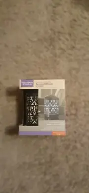 BETTER HOMES & GARDENS Cool Mist Aroma Diffuser, Moroccan Scroll w/bonus oils