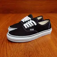 在飛比找蝦皮購物優惠-正品 Vans 鞋款正品 Vans 正品男士女士休閒鞋 Va