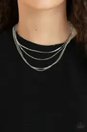 Paparazzi Dangerously Demure White Rhinestone Necklace NIP