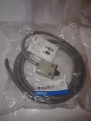 NEW GENUINE OMRON TYPE D4C-1631 LIMIT SWITCH