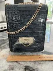 New Betsey Johnson Chain Gang Crossbody Grey 6" x 8" $88 Moc Croc Q2