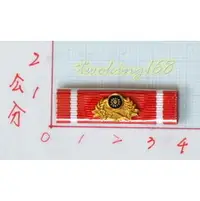 在飛比找PChome商店街優惠-台灣軍用品★☆陸軍士官3年榮譽徽-a12-1(不含架)★勳章