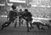 Welshman Jonathan Davies Attempts To Go Forward 1986 OLD RUGBY PHOTO