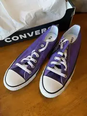 Converse Chuck Taylor All Star Low Electric Purple Shoes Men's Size 7 / Womens 9