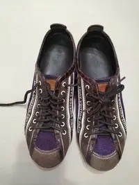 在飛比找Yahoo!奇摩拍賣優惠-二手LV真品咖啡色小牛皮搭配紫色布面 運動鞋休閒鞋平底鞋--